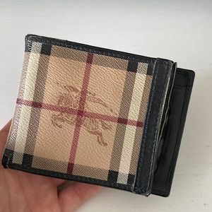 GORGEOUS Men’s Burberry Wallet